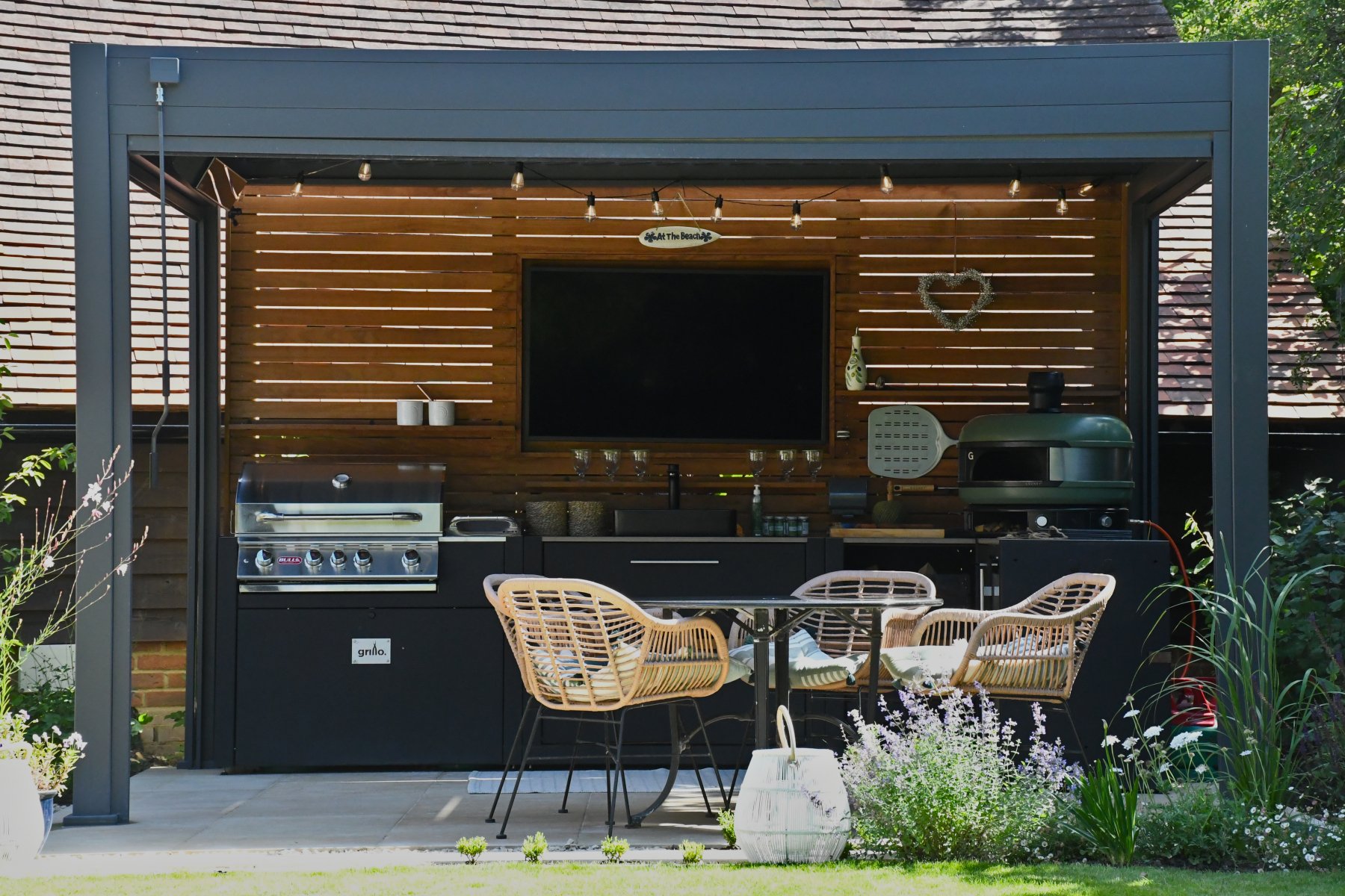 Oast House Image
